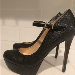 NWOT Jessica Simpson Mary James